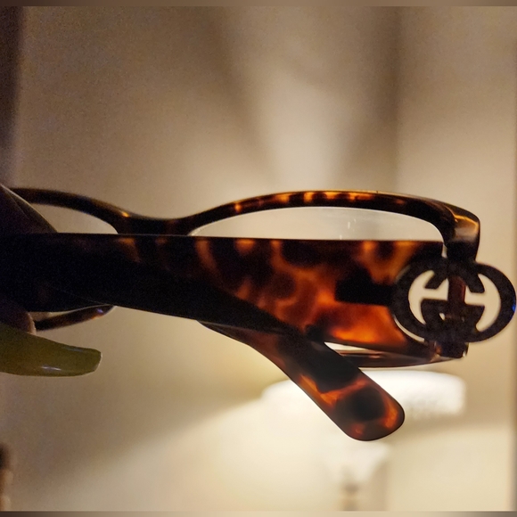 Auth Gucci Tortoise Shell Eyeglasses. - Picture 6 of 6